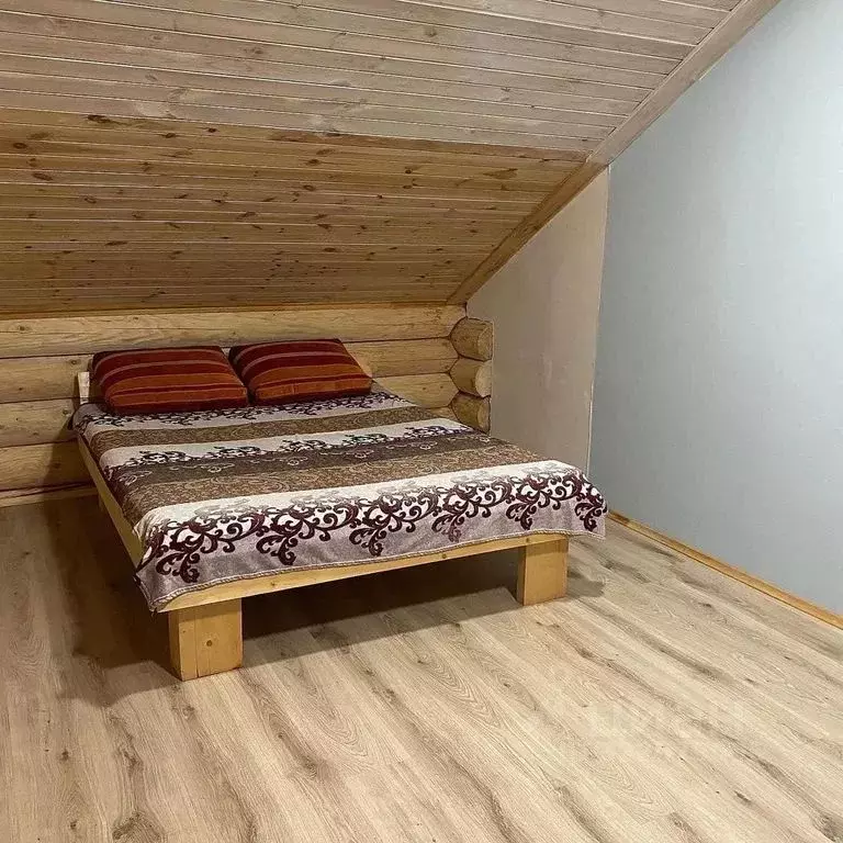 Дом в Свердловская область, Екатеринбург ул. Грачей, 1Б (130 м) - Фото 2