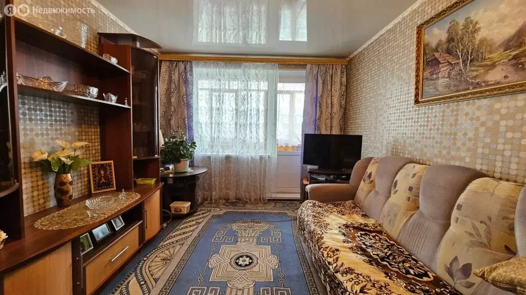 3-комнатная квартира: Нижний Новгород, Южное шоссе, 21 (60.8 м) - Фото 0