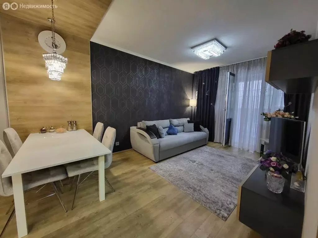 3-комнатная квартира: Санкт-Петербург, улица Вадима Шефнера, 14к1 ... - Фото 1