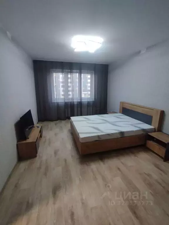 1-к кв. Омская область, Омск проезд 4-й Амурский, 15 (37.0 м) - Фото 1