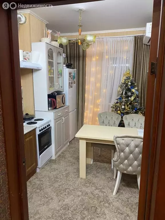 2-комнатная квартира: Геленджик, улица Адмирала Холостякова, 20 (46 м) - Фото 1