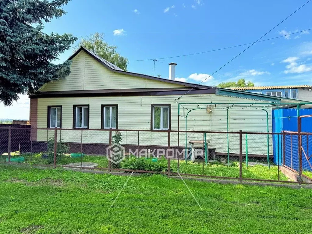 Дом в Орловская область, Кромской район, Большеколчевское с/пос, д. ... - Фото 0