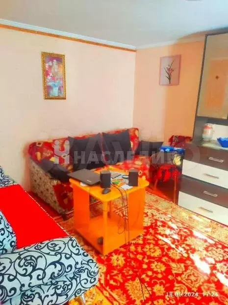 4-к. квартира, 50м, 1/1эт. - Фото 1