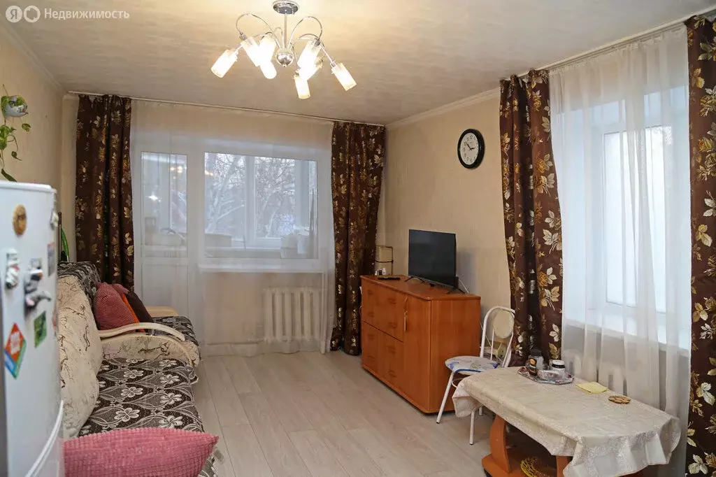 2-комнатная квартира: Екатеринбург, улица Победы, 12 (42.9 м) - Фото 1