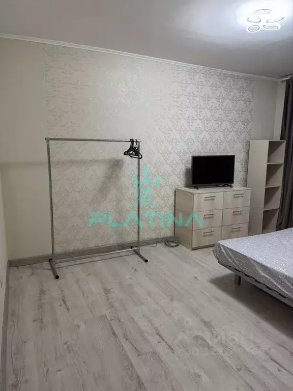 1-к кв. Татарстан, Казань ул. Тыныч, 3 (35.0 м) - Фото 2