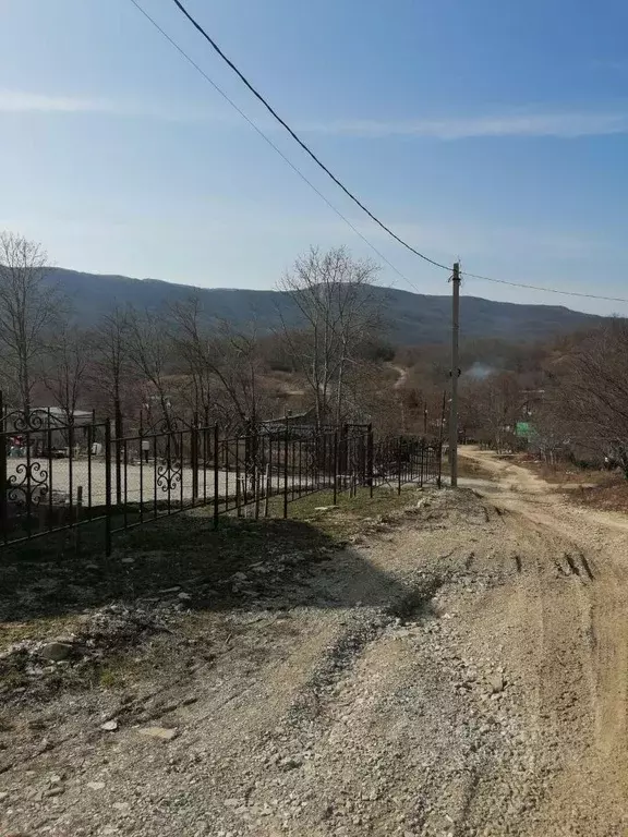 Участок в Краснодарский край, Геленджик городской округ, с. Адербиевка ... - Фото 1