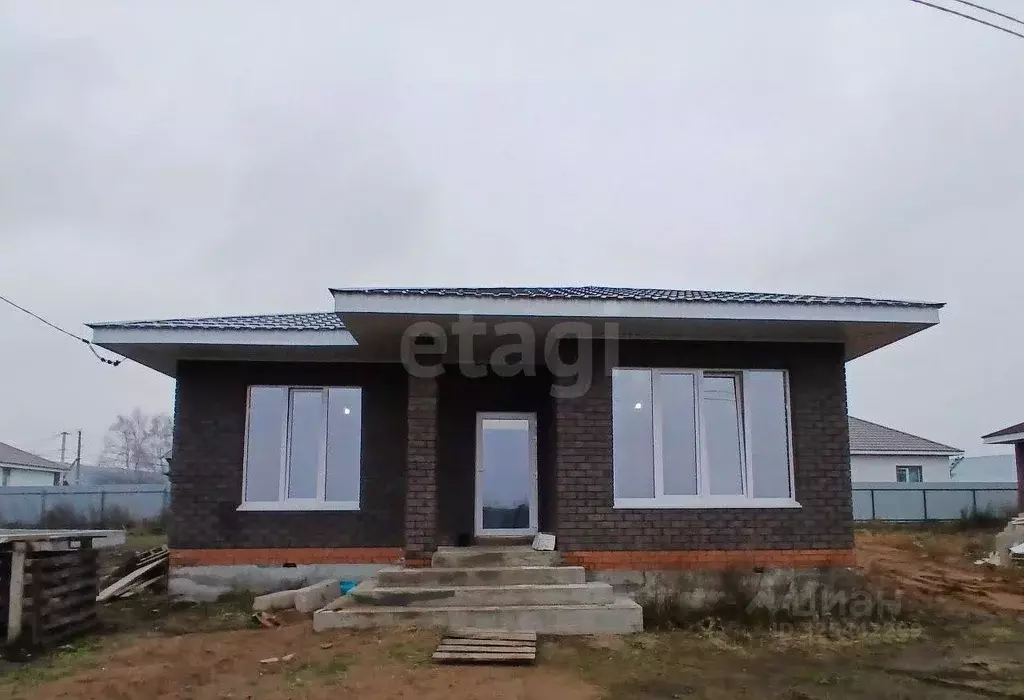 Дом в Башкортостан, Иглинский район, с. Акбердино Центральная ул., 57 ... - Фото 2