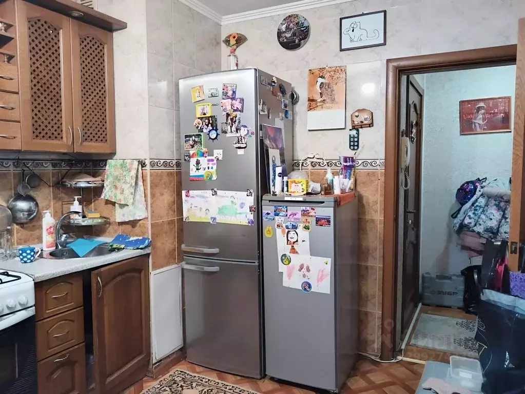 3-к кв. Омская область, Омск просп. Королева, 8 (62.2 м) - Фото 2