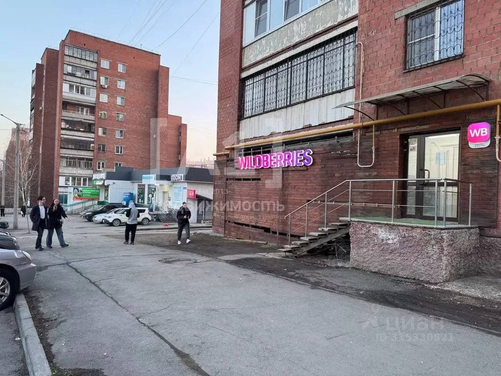 Торговая площадь в Челябинская область, Челябинск ул. Косарева, 18 ... - Фото 0