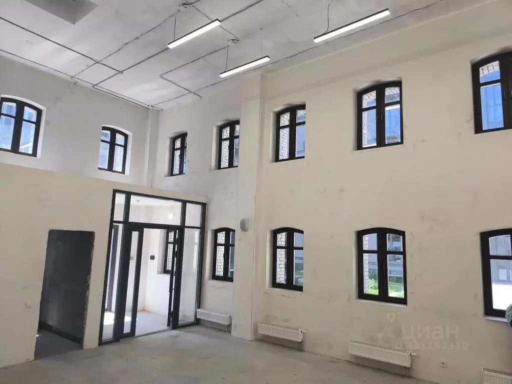 Помещение свободного назначения в Татарстан, Казань ул. Галиаскара ... - Фото 2
