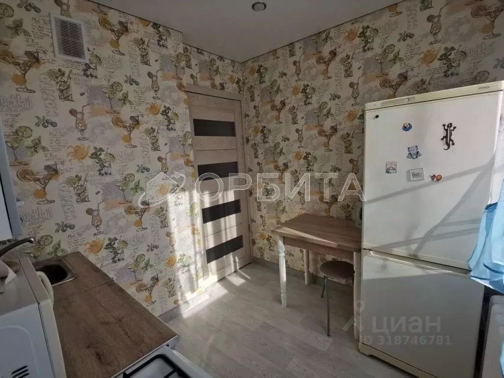 1-к кв. Тюменская область, Тюмень Заводская ул., 2 (30.1 м) - Фото 1