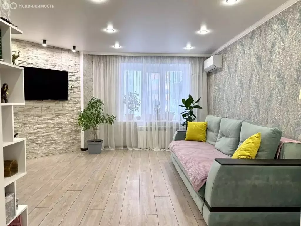 3-комнатная квартира: Ставрополь, Октябрьская улица, 188/2 (77 м) - Фото 1