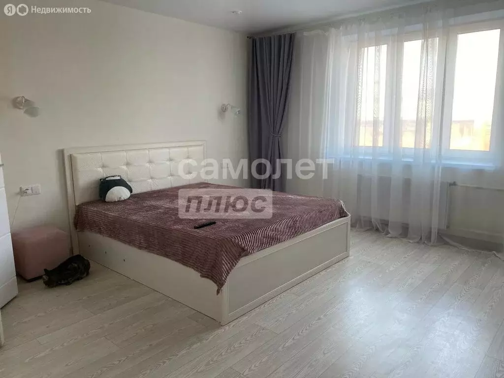 1-комнатная квартира: Уфа, улица Генерала Ишбулатова, 8/4 (37.7 м) - Фото 1