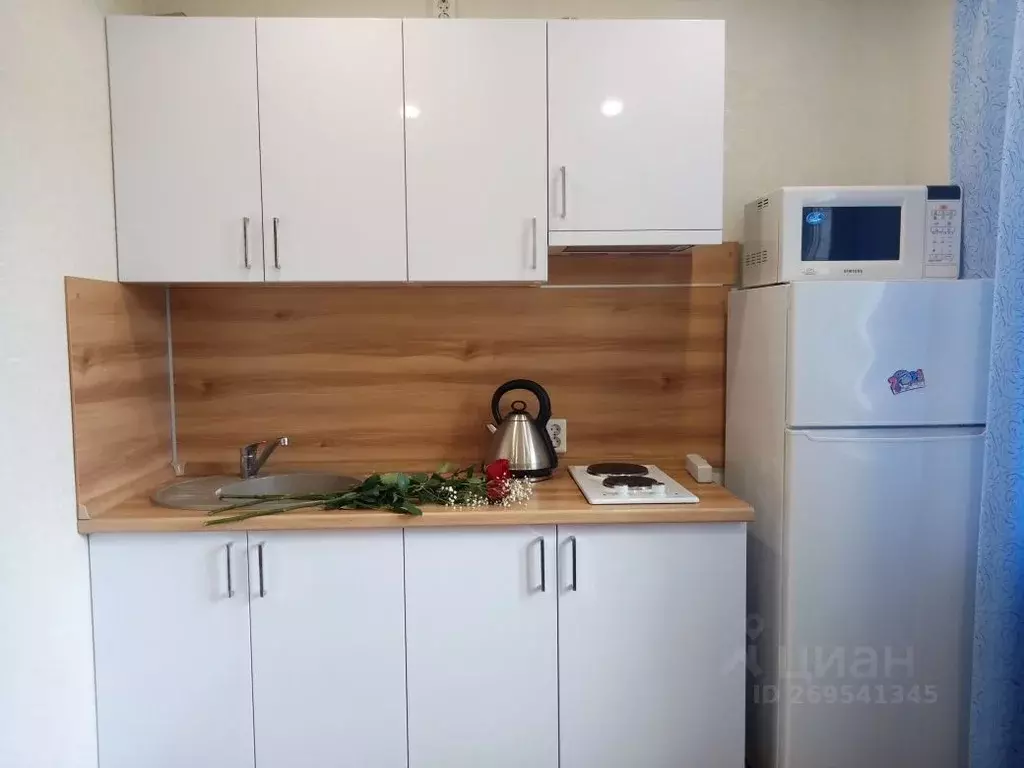 1-к кв. Кировская область, Киров ул. Ивана Попова, 60к1 (40.0 м) - Фото 1