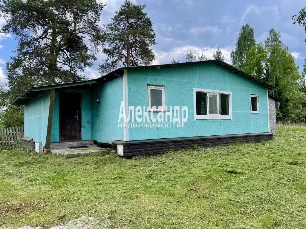 Дом в Ленинградская область, Выборгский район, Каменногорское ... - Фото 2