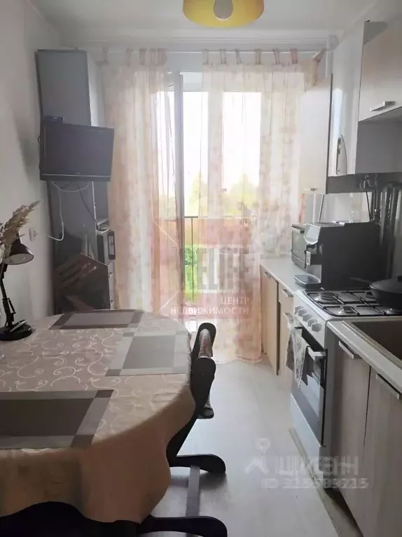 3-к кв. Калининградская область, Калининград Печатная ул., 47 (70.0 м) - Фото 1