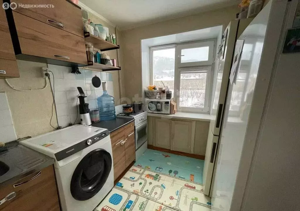 1-комнатная квартира: Миасс, улица 8 Марта, 171 (32 м) - Фото 2