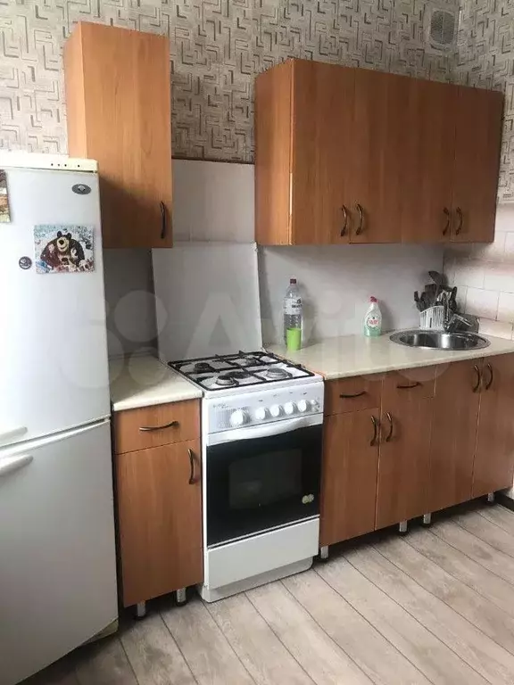 2-к. квартира, 64 м, 1/3 эт. - Фото 0
