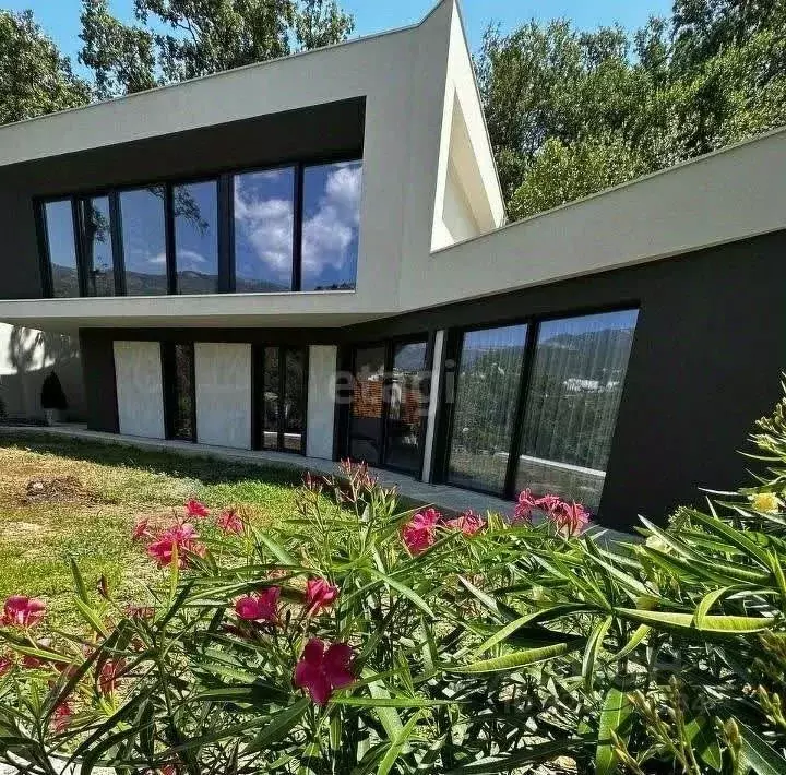 Дом в Крым, Ялта ул. Шеломеевская, 9А (350 м) - Фото 1