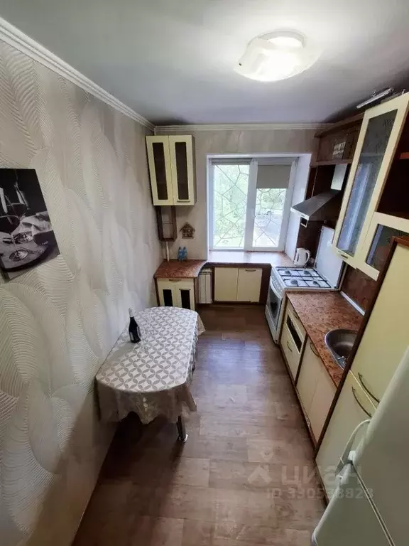 2-к кв. Омская область, Омск ул. 21-я Северная, 165 (50.3 м) - Фото 2
