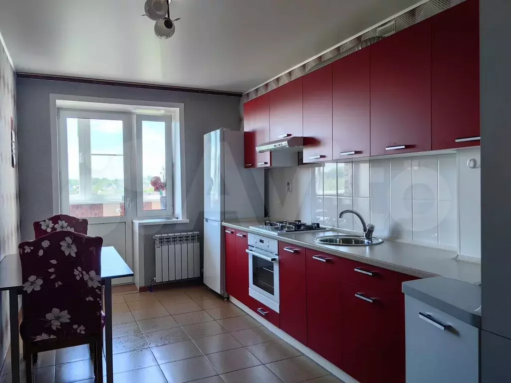 1-к. квартира, 44 м, 4/10 эт. - Фото 0