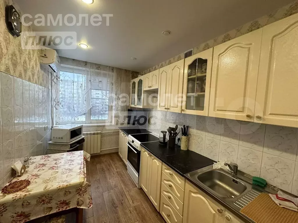 3-к. квартира, 65 м, 6/9 эт. - Фото 0