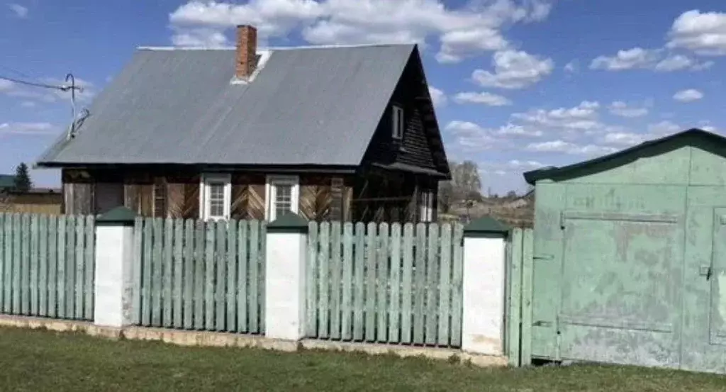 Дом в Томская область, Кожевниковский район, с. Киреевск ул. Карла ... - Фото 1