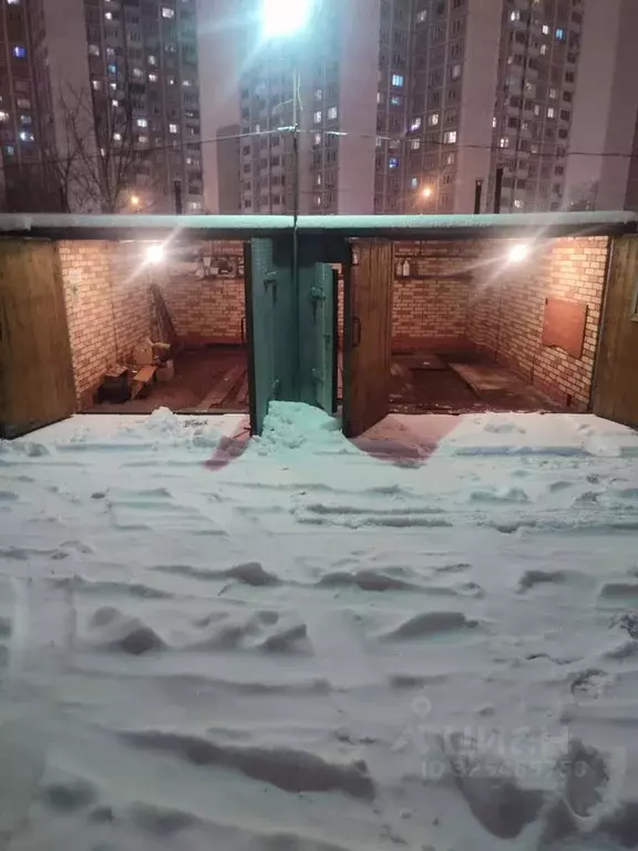 Гараж в Москва Беловежская ул., 22 (36 м) - Фото 1