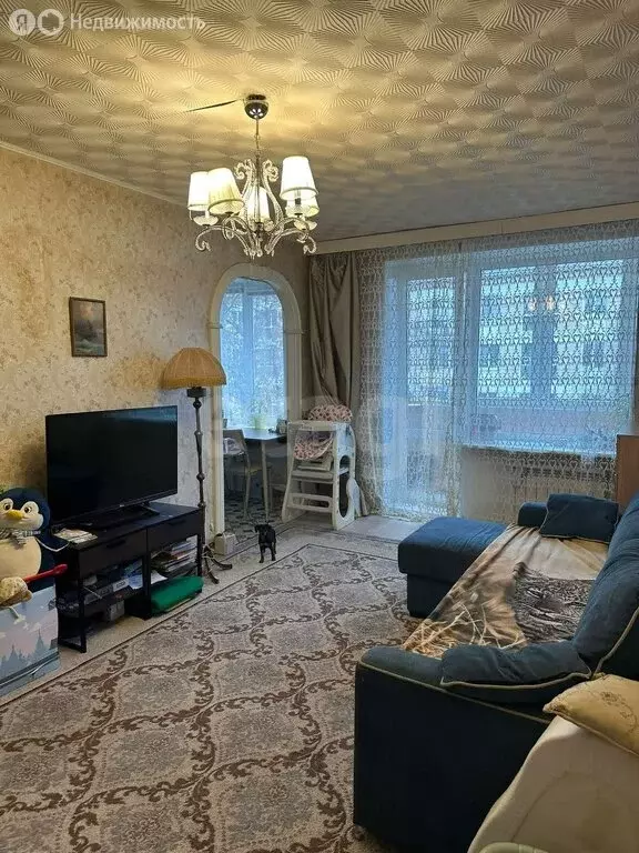 3-комнатная квартира: Санкт-Петербург, улица Орджоникидзе, 34 (56.6 м) - Фото 2