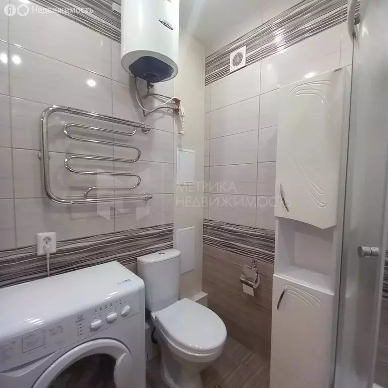 1-комнатная квартира: Тюмень, Комбинатская улица, 54к2 (46.1 м) - Фото 1