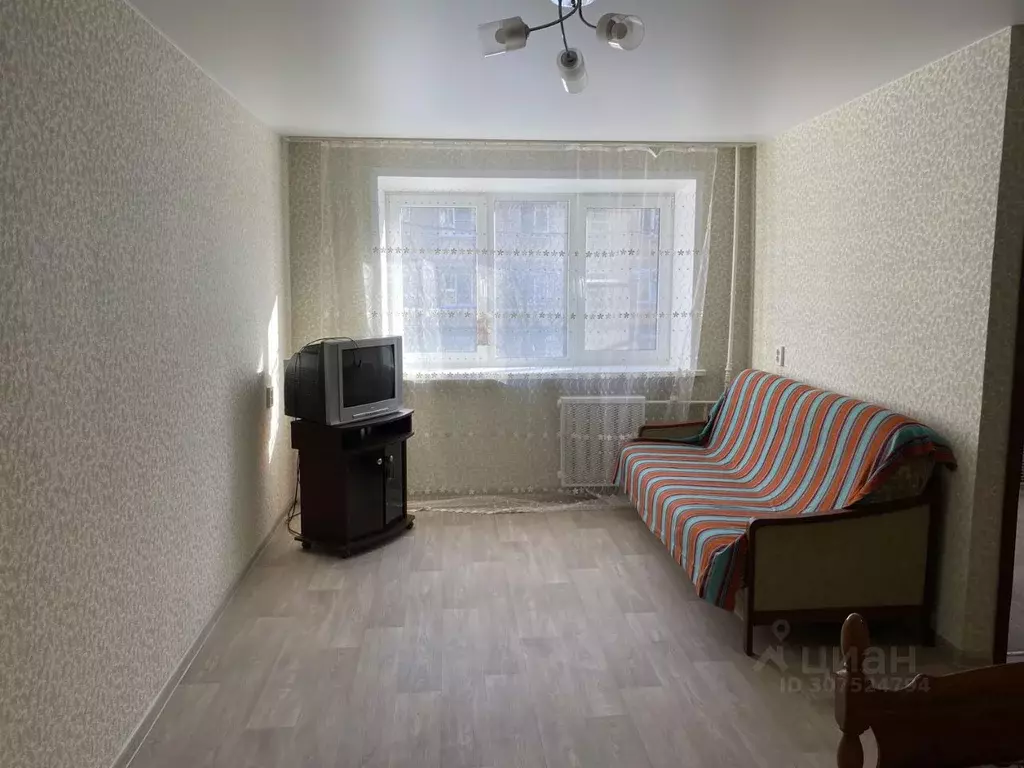 1-к кв. Тверская область, Тверь просп. Победы, 23 (30.0 м) - Фото 1