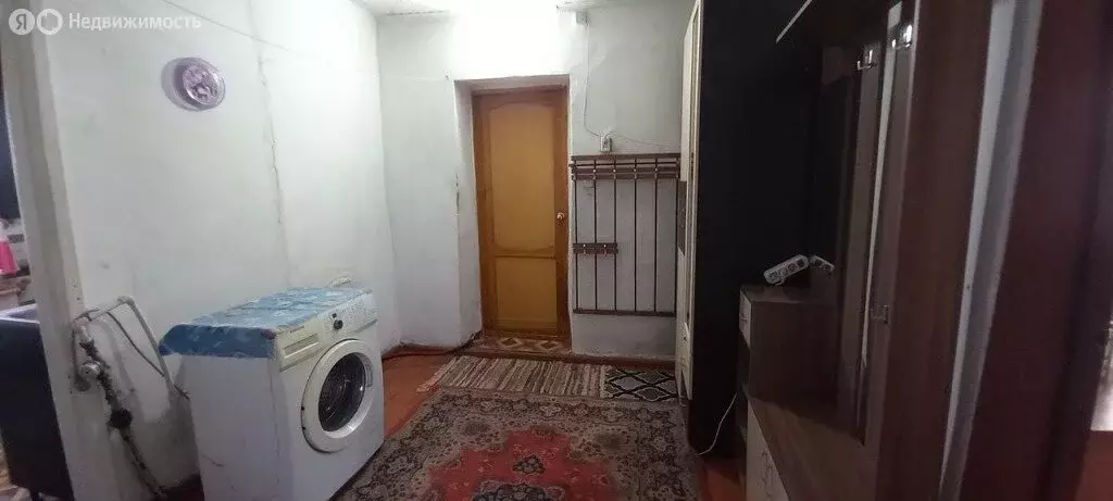 Дом в село Безрукавка, Советская улица (68 м) - Фото 1