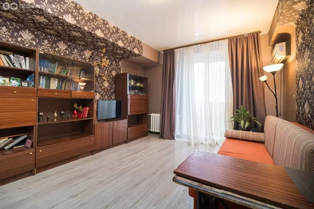 1-комнатная квартира: Уфа, улица Чернышевского, 101А (37 м) - Фото 2