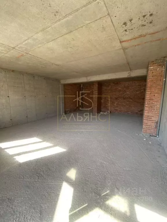 1-к кв. Северная Осетия, Владикавказ ул. Шамиля Джикаева, 3А (56.9 м) - Фото 2