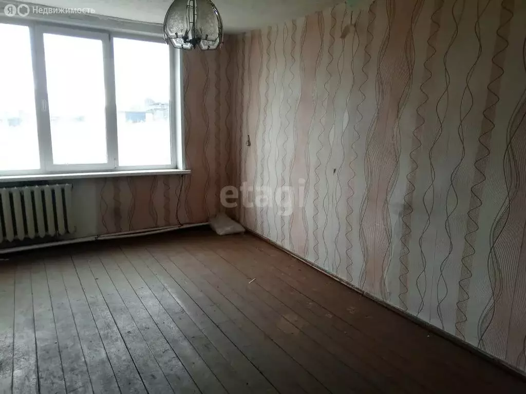 3-комнатная квартира: Черногорск, Заводская улица, 16 (62 м) - Фото 1