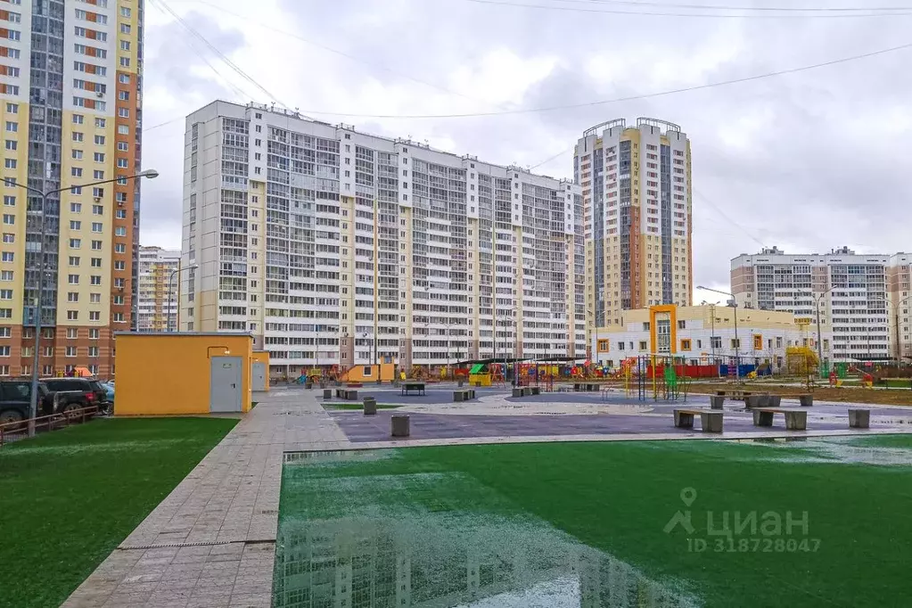 1-к кв. Свердловская область, Екатеринбург ул. Таганская, 89 (40.0 м) - Фото 0
