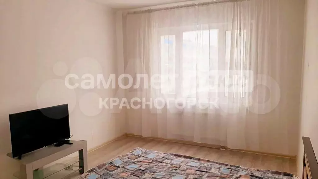 1-к. квартира, 40,6 м, 2/4 эт. - Фото 0