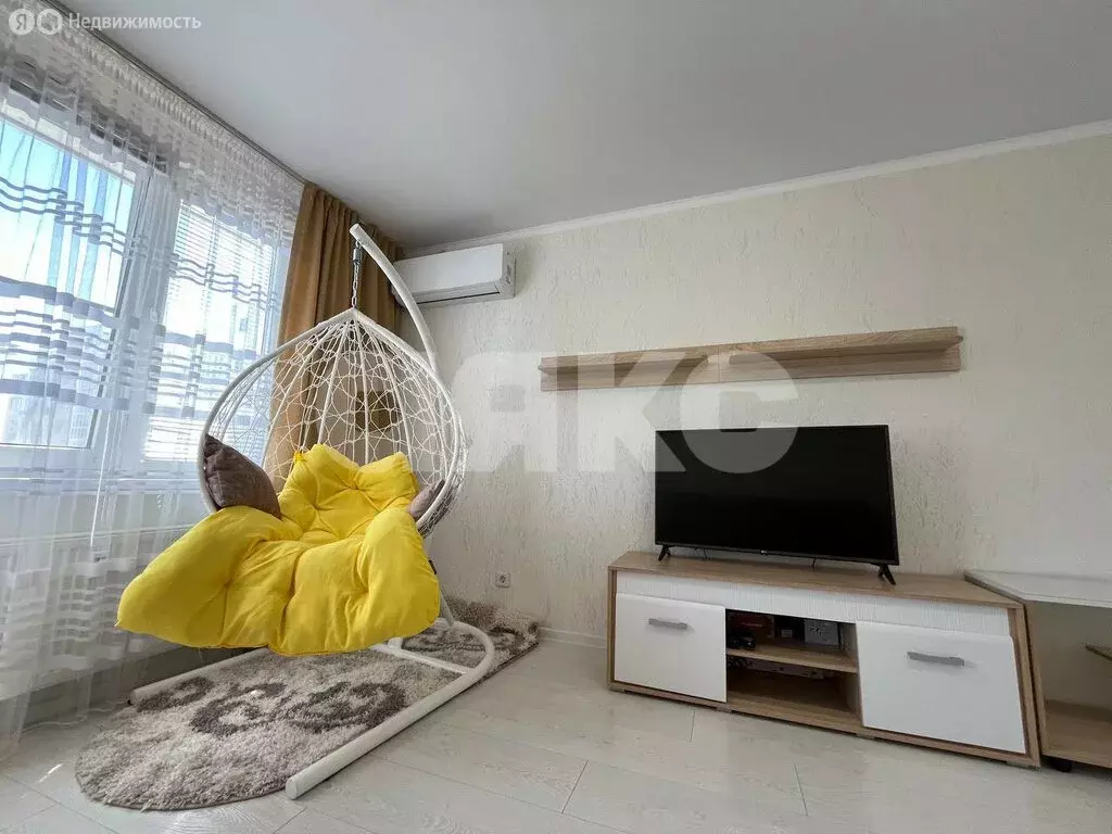 1-комнатная квартира: Анапа, улица Адмирала Пустошкина, 22к7 (37.8 м) - Фото 1