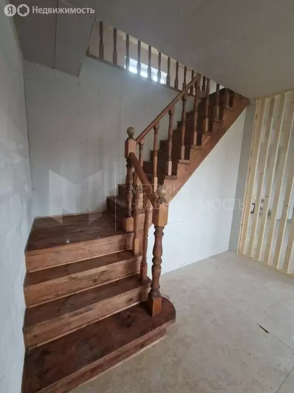 Дом в Тюменская область, Ярковский муниципальный округ, деревня ... - Фото 1