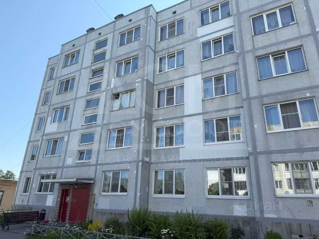 2-к кв. Ленинградская область, Приозерск ул. Чапаева, 26 (53.0 м) - Фото 1