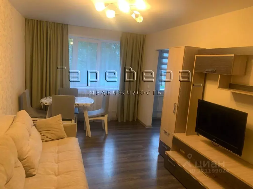 2-к кв. Красноярский край, Красноярск Ульяновский просп., 2 (43.6 м) - Фото 2