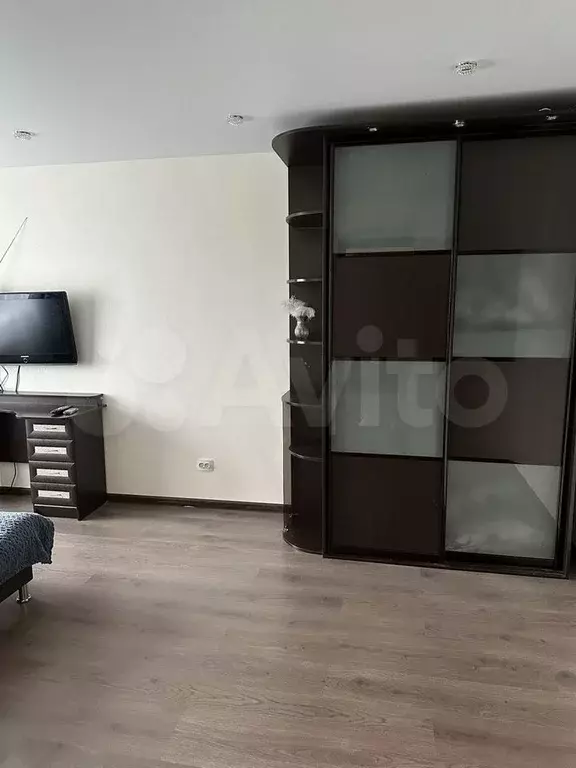 1-к. квартира, 40 м, 3/9 эт. - Фото 1