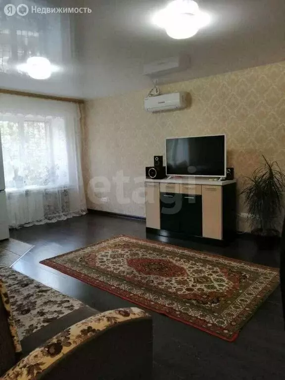 4-комнатная квартира: Кемерово, проспект Ленина, 67 (72 м) - Фото 0