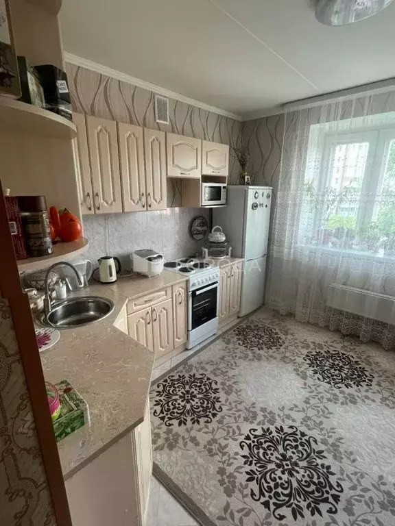 2-к кв. Новосибирская область, Новосибирск Учительская ул., 8/1 (81.5 ... - Фото 1