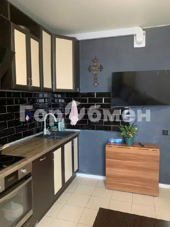 Продается 2-комнатная квартира - Фото 2