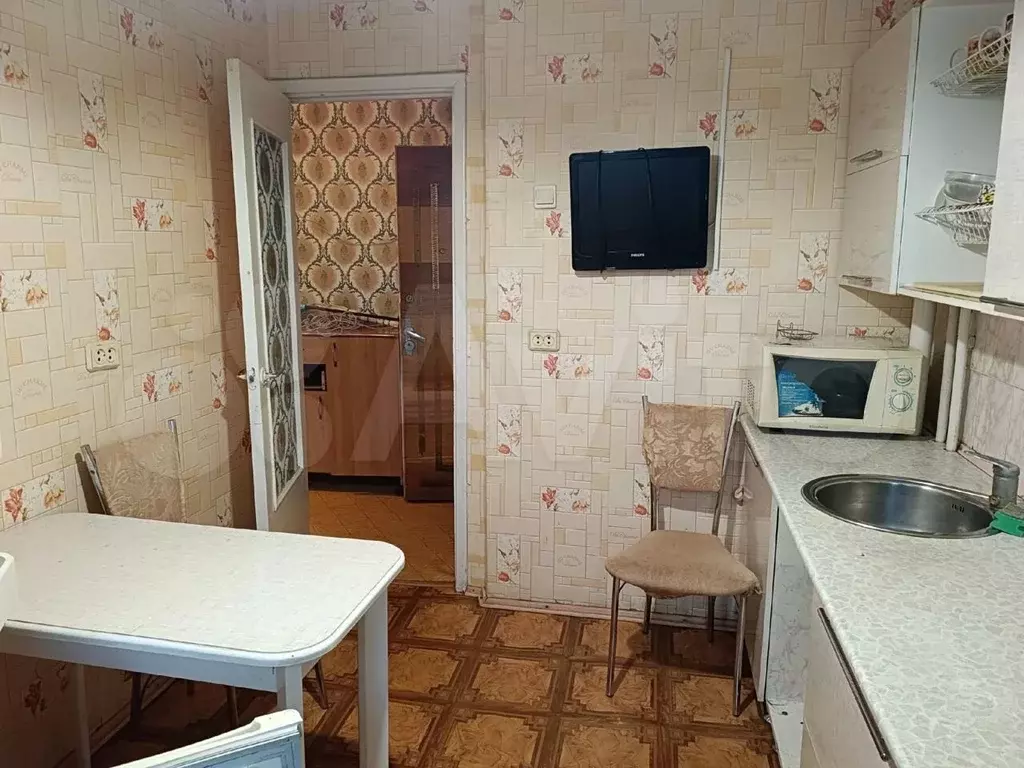 3-к. квартира, 70 м, 2/9 эт. - Фото 1