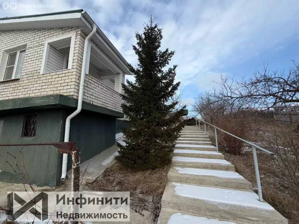 Дом в село Надежда, Верхняя улица (87 м) - Фото 2