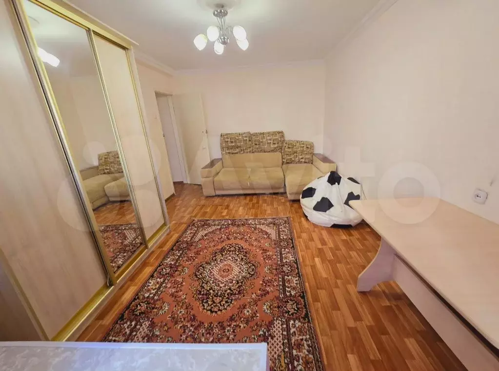 1-к. квартира, 40 м, 2/7 эт. - Фото 0