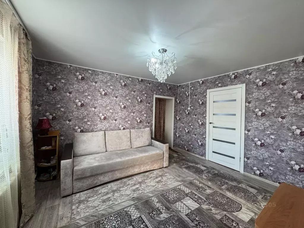 Дом в Омская область, Марьяновский район, пос. Марьяновский Новая ул. ... - Фото 1