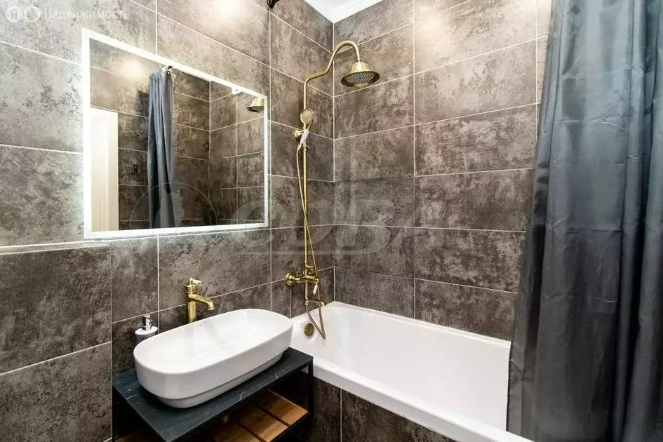 2-комнатная квартира: микрорайон Рощино, улица Александра Федоровича, ... - Фото 1